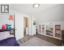 6 SECOND Avenue - 17