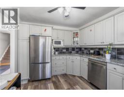 9A HAMPTON Street - 13