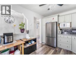 9A HAMPTON Street - 14