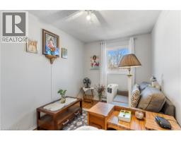 9A HAMPTON Street - 28