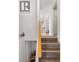 9A HAMPTON Street - 34