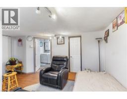 9A HAMPTON Street - 37