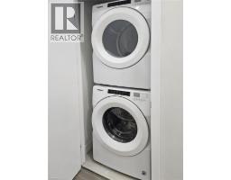 100 GARMENT Street UnitNo. 211 - 8