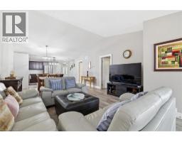 235 KROTZ Street E - 16