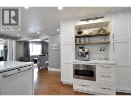 9 LAKE Avenue E - 11