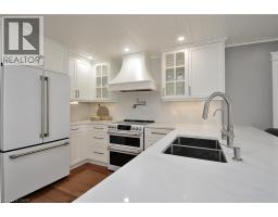 9 LAKE Avenue E - 13