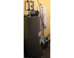 16 COLUMBIA Street W - 12