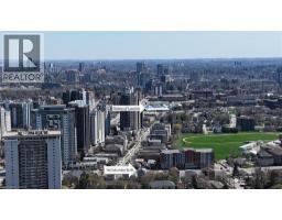 16 COLUMBIA Street W - 2