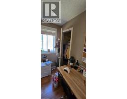 16 COLUMBIA Street W - 7