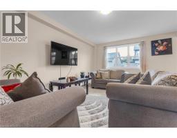 48 CASH Crescent - 11