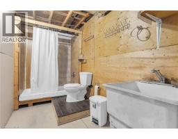 48 CASH Crescent - 25