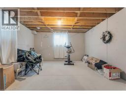 48 CASH Crescent - 29