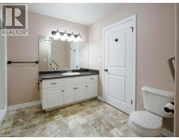 409 QUEEN Street S UnitNo. 8 - 16