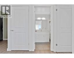 15 GLEBE Street UnitNo. 802 - 19