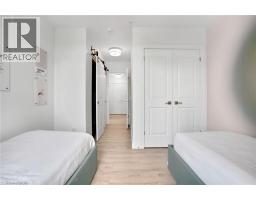 15 GLEBE Street UnitNo. 802 - 28