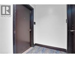 15 GLEBE Street UnitNo. 802 - 7