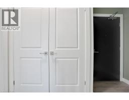 15 GLEBE Street UnitNo. 802 - 9