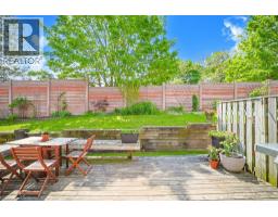 523 BEECHWOOD Drive UnitNo. 15 - 24