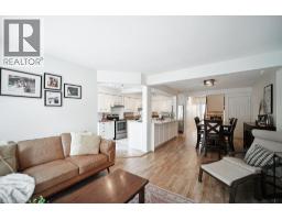 523 BEECHWOOD Drive UnitNo. 15 - 5