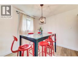 183 DINISON Crescent - 11