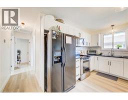 183 DINISON Crescent - 15