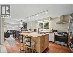 241 GUELPH Avenue - 12