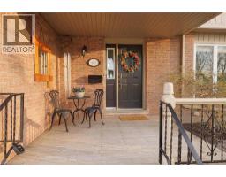 465 BOYNE Avenue - 3