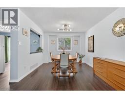 636 GRANGE Crescent - 11