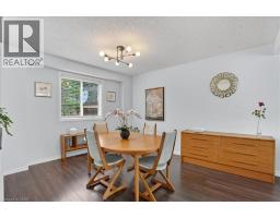 636 GRANGE Crescent - 15