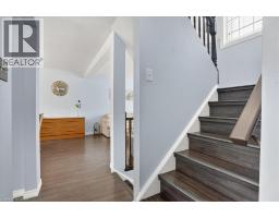 636 GRANGE Crescent - 23