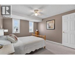 636 GRANGE Crescent - 27