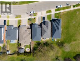 661 DOON SOUTH Drive - 40