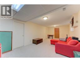 98 SHEA Crescent - 19