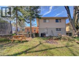 98 SHEA Crescent - 33