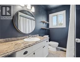 4 HOWARD Street - 12