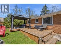 4 HOWARD Street - 30