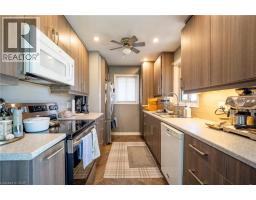 211 DIXON Street - 15