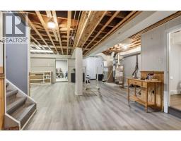 12 PARKVIEW Road - 24