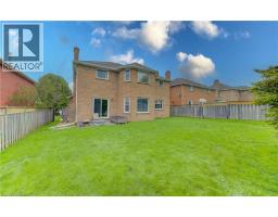 159 BURNETT Avenue - 34