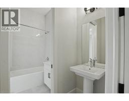 12 ALBERT Street - 10