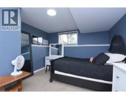 21 GLENGARY Crescent - 19