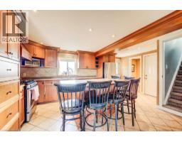 2310 FOUNTAIN Street N - 11