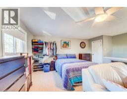 2310 FOUNTAIN Street N - 18