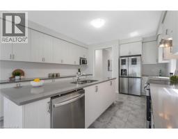 14 MARY WATSON Street - 11