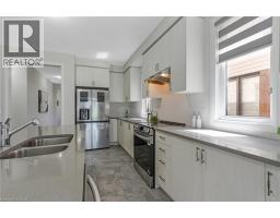 14 MARY WATSON Street - 12