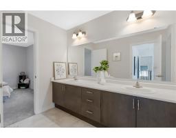 14 MARY WATSON Street - 31