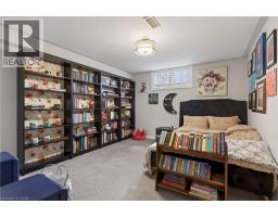 67 MACNEIL Court - 10