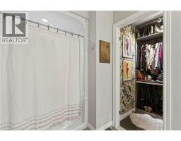 67 MACNEIL Court - 22