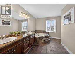 25 SOUTHWOOD Crescent - 27