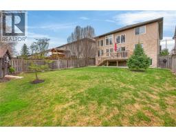 25 SOUTHWOOD Crescent - 40